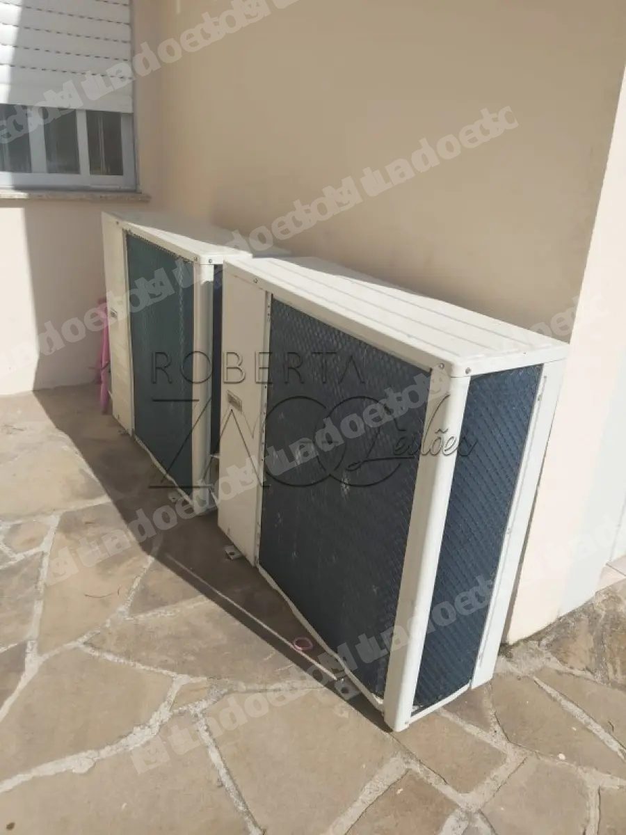 Lote em leilao em Brasil