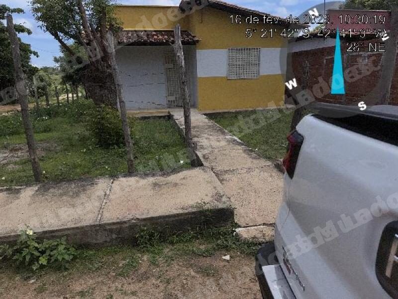 Casa em leilao em Demerval Lobao/PI