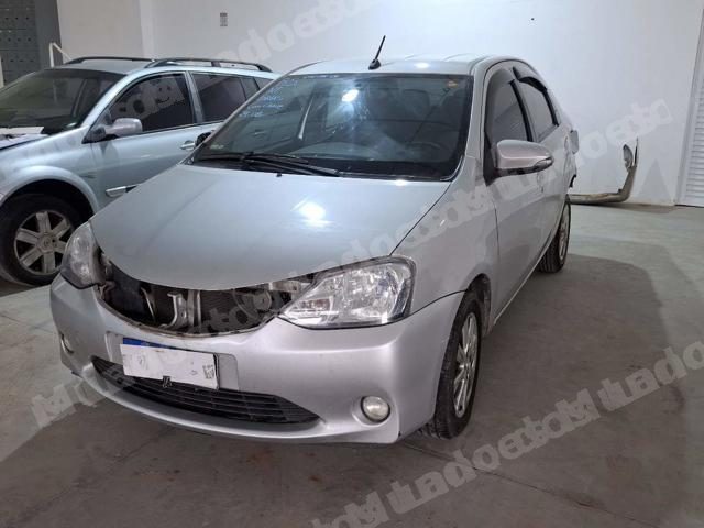 Toyota 2016 em leilão em Ilhota/SC