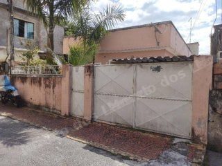 Casa de 38 m2 em leilao em São Gonçalo/RJ