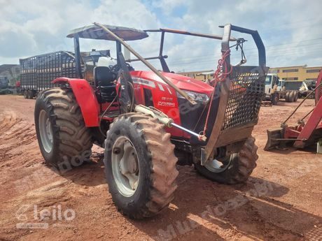 Máquina agrícola em leilão em Benevides/PA