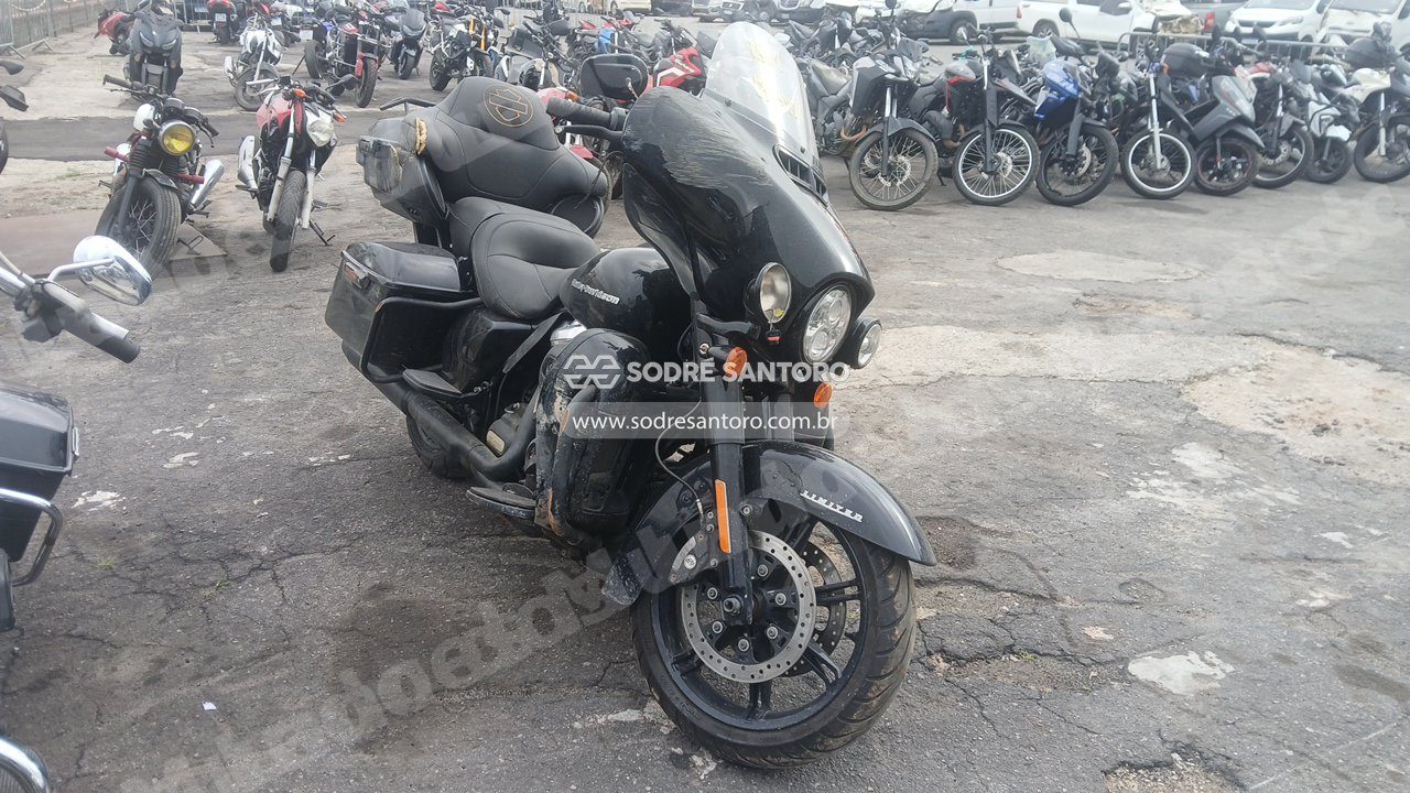 Harley Davidson Flhtk 2020 em leilão em Brasil