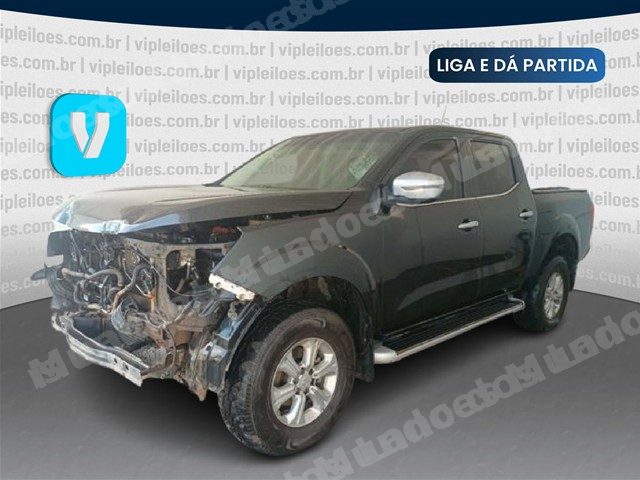 Nissan 2018 em leilão em Brasil
