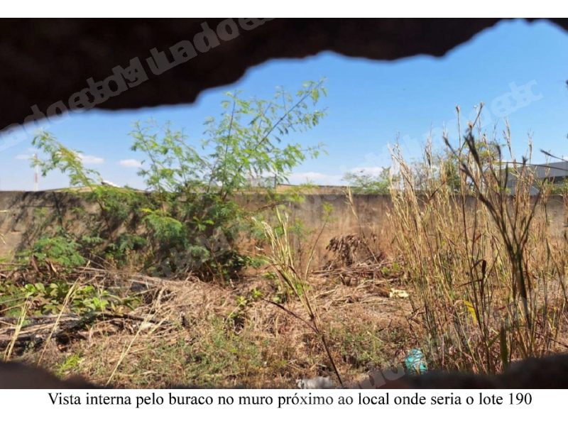 Terreno em leilao em Brasília/DF