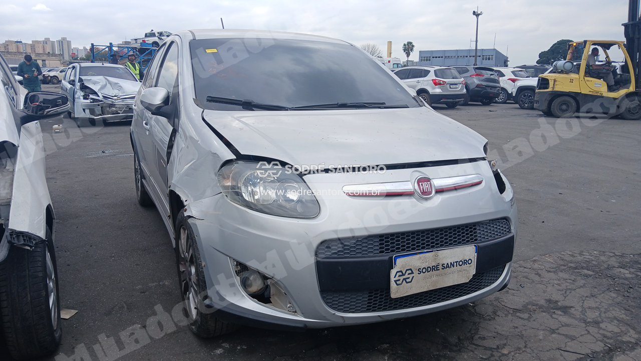 Fiat em leilao em Brasil