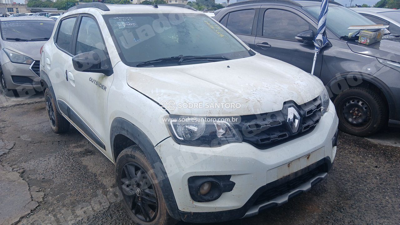 Renault em leilao em Brasil