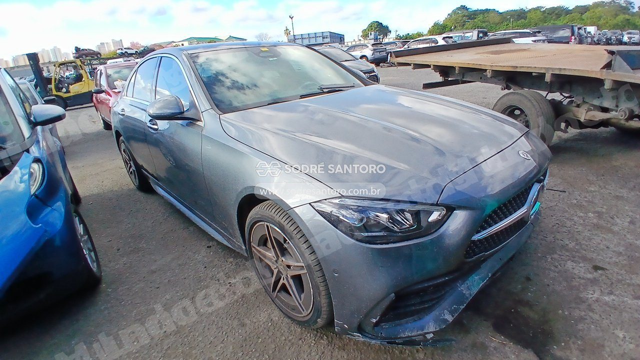 Mercedes em leilao em Brasil