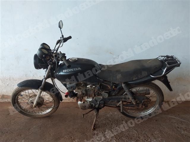 Honda em leilao em Brasil
