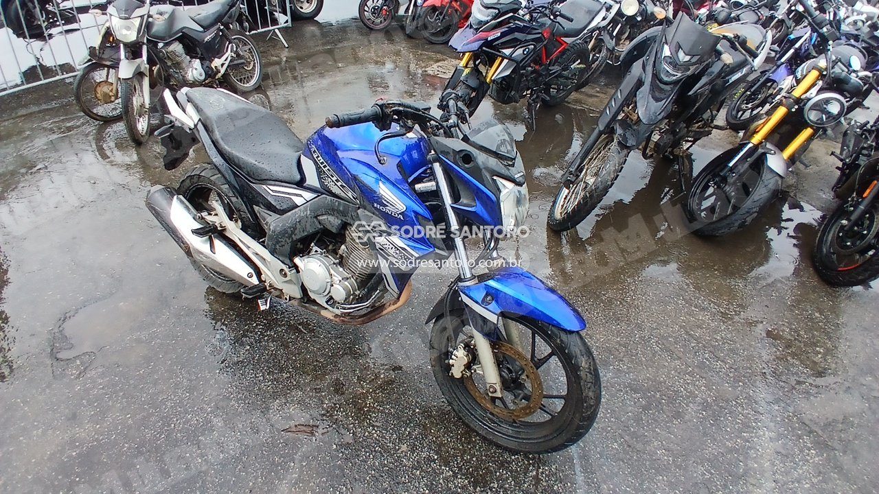 Honda em leilao em Brasil