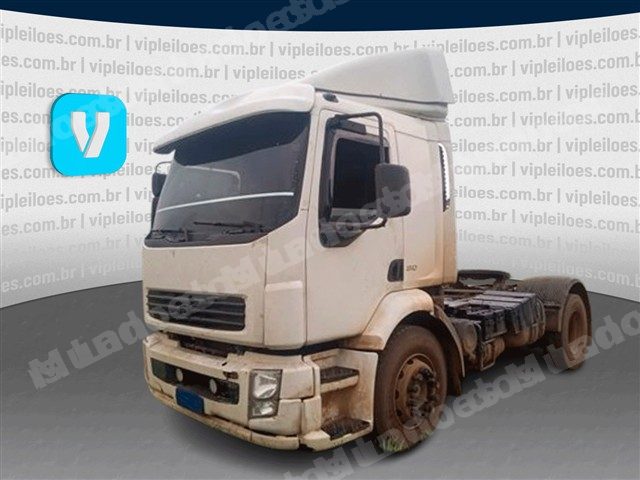 Volvo 2009 em leilao em Brasil