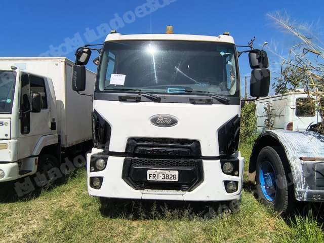 Ford em leilao em Brasil - Lote 7