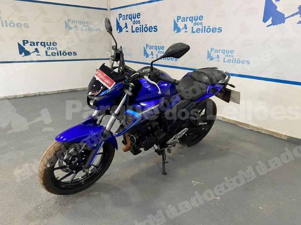 Yamaha Fz25 2025 em leilão em Brasil