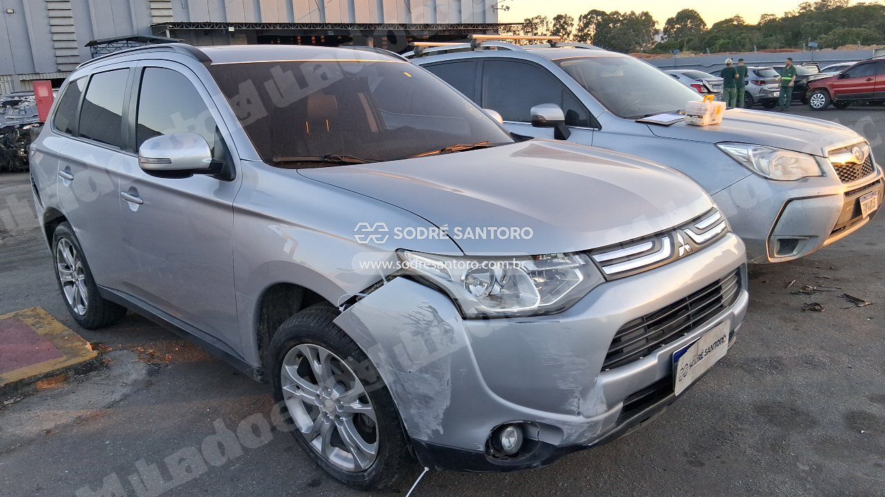 Mitsubishi em leilao em Brasil