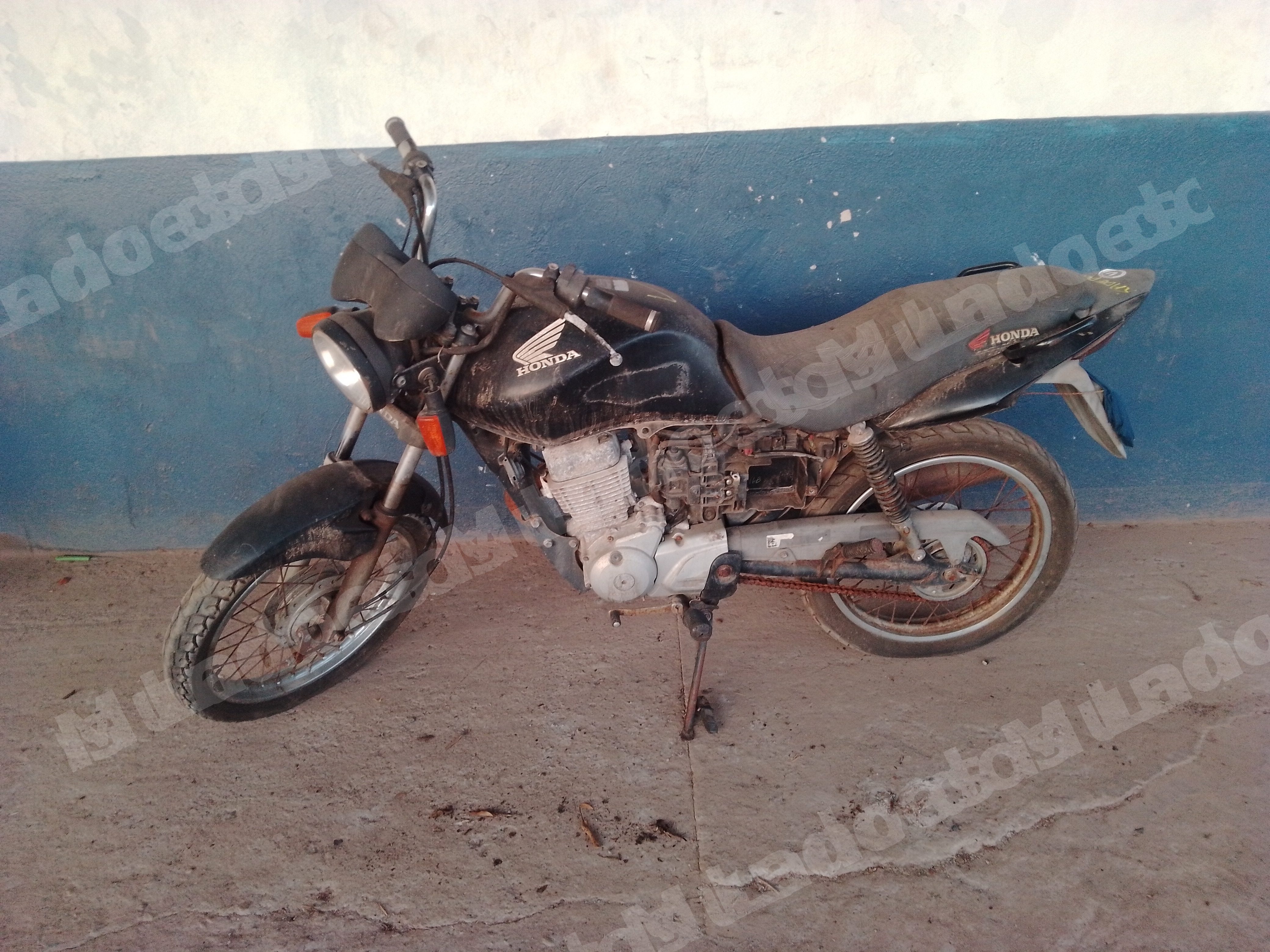 Honda 2013 em leilao em Brasil