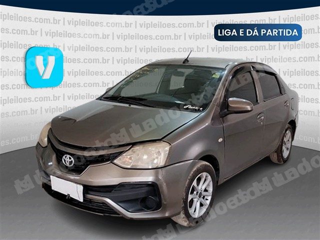 Toyota 2017 em leilão em Ilhota/SC