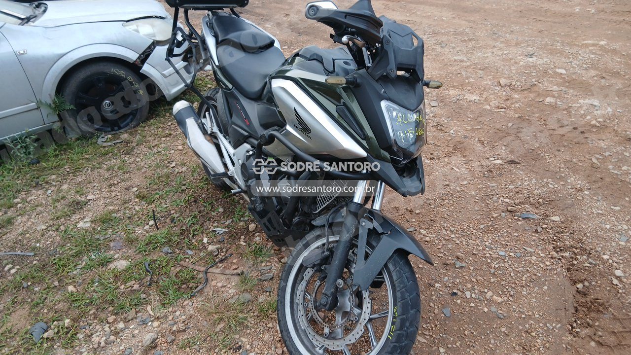 Honda em leilao em São José dos Pinhais/PR