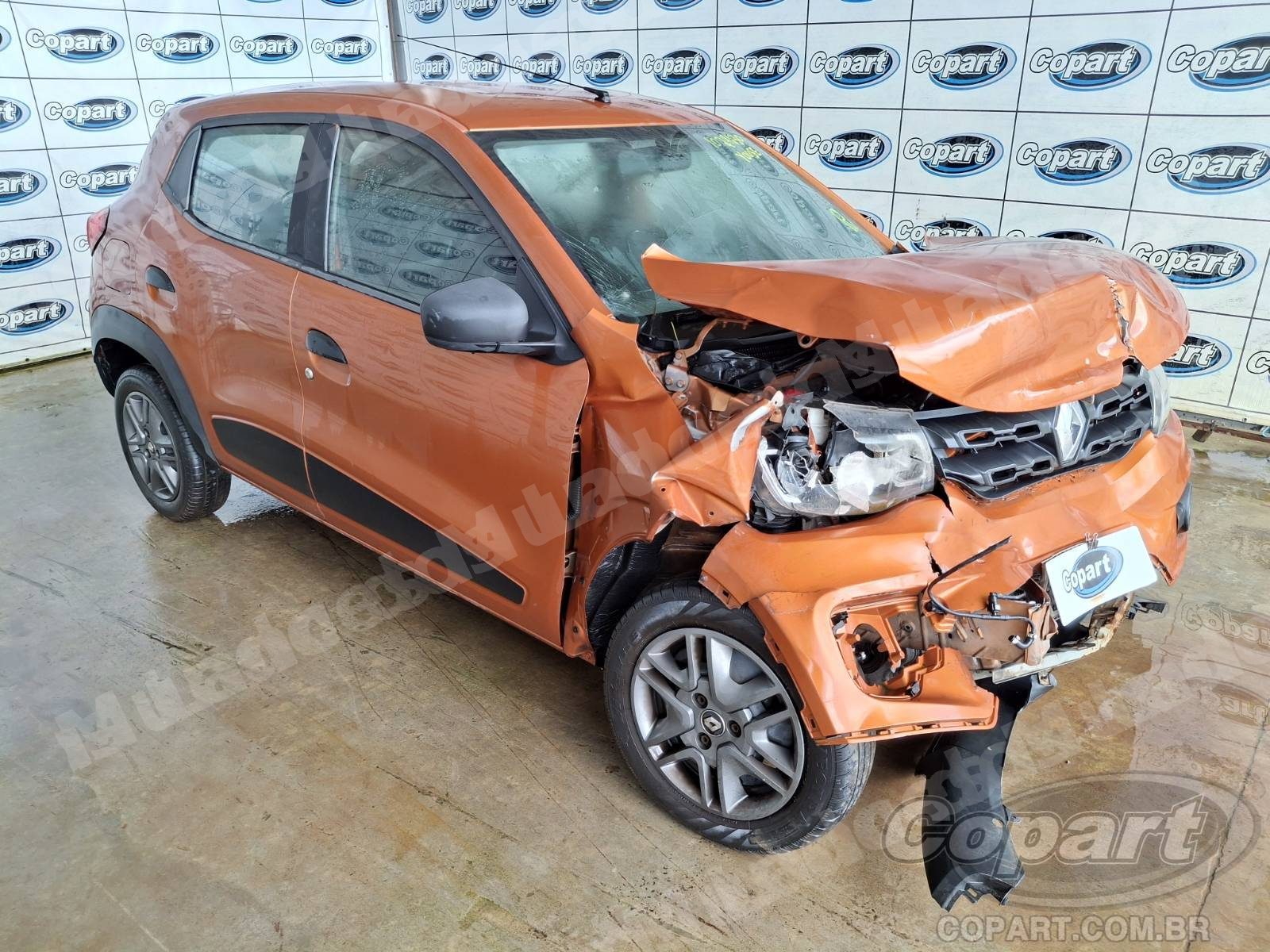 Lote em leilao em Candeias/BA