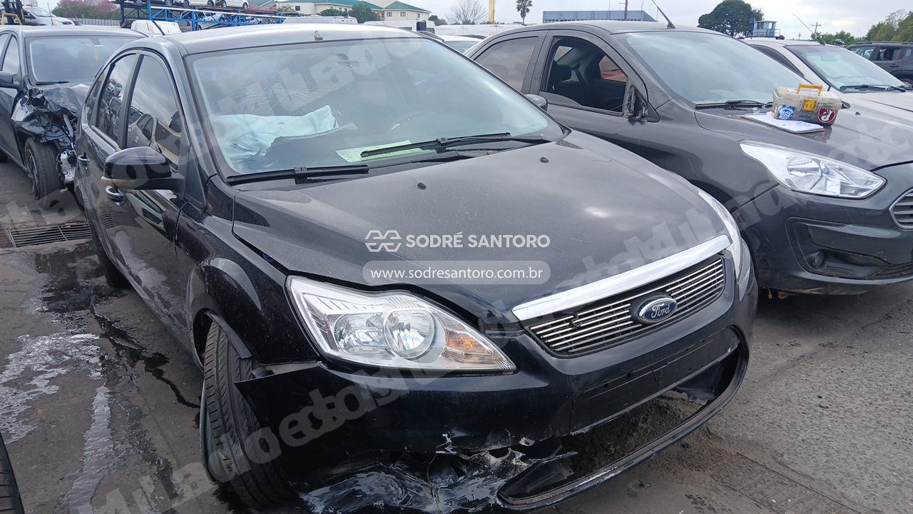 Ford Focus Hc Flex 2013 em leilao em Brasil