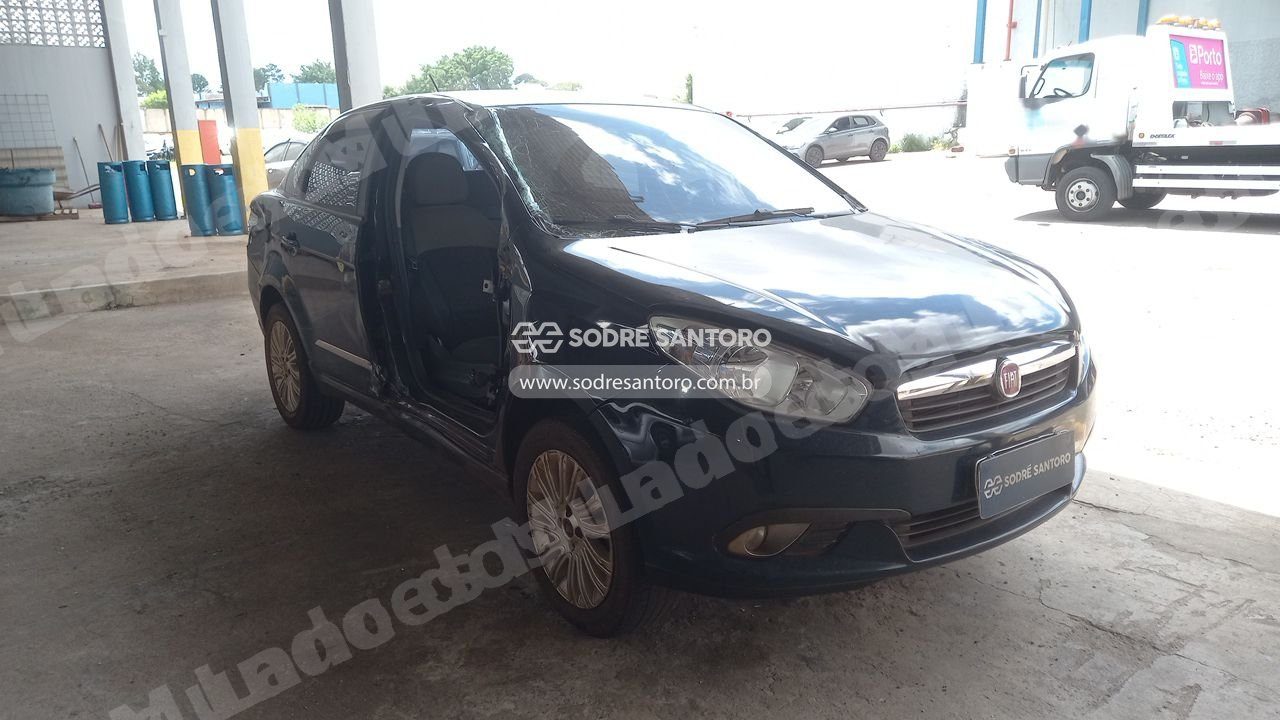 Fiat Siena Essence 1.6 2015 em leilao em Bauru/SP