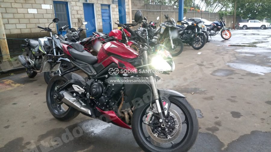 Triumph Street Triple Rs 2024 em leilão em Monte Mor/SP