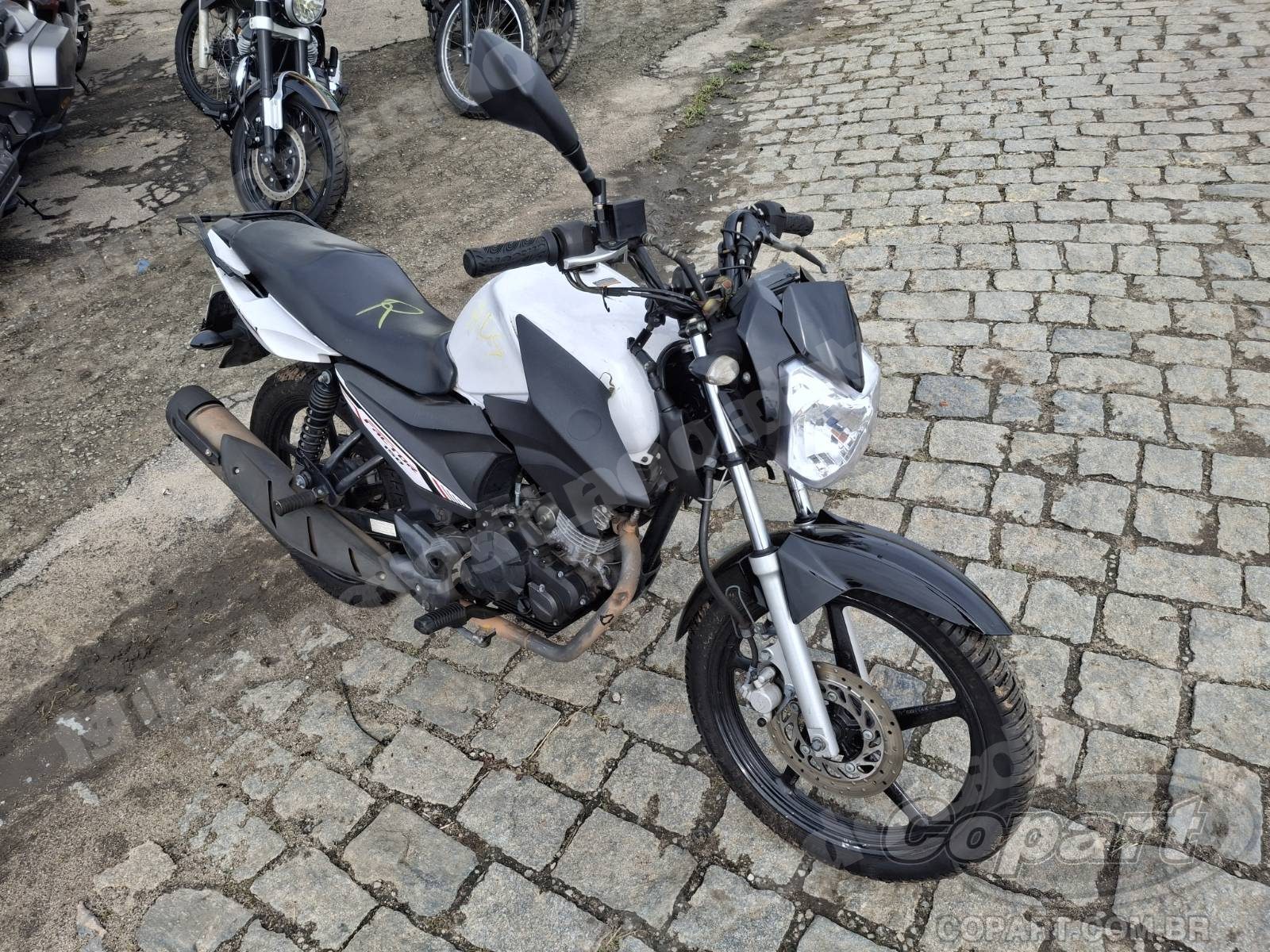 Veiculo em leilao em Caçapava/SP