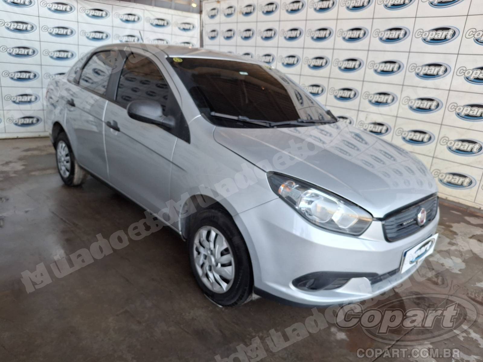 Lote em leilao em Candeias/BA