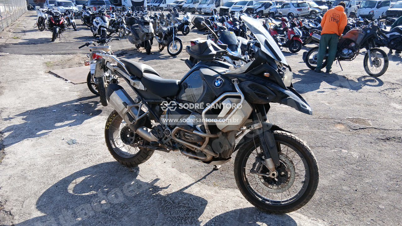 Bmw em leilao em Brasil