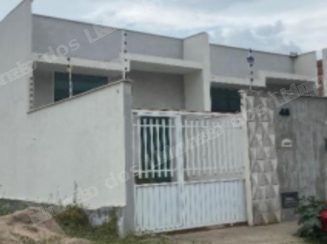 Casa em leilao em Santana/BA