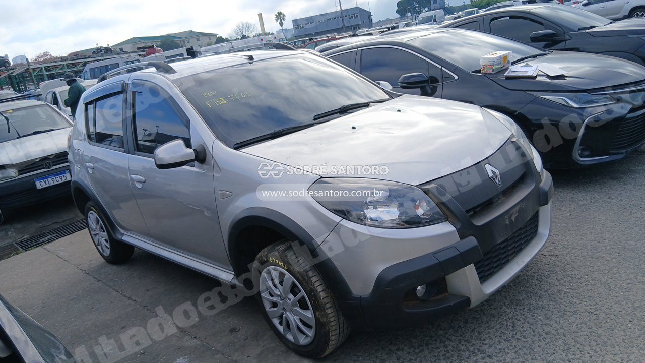Renault Sandero 2014 em leilao em Brasil