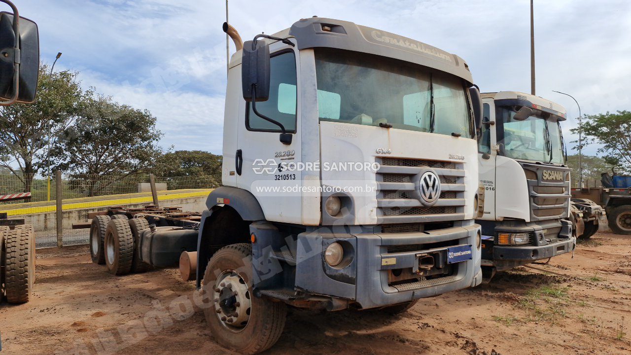 Volkswagen 26.280 Crm 6X4 2013 em leilao em Meridiano/SP
