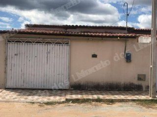 Casa de 105 m2 em leilão em Jaguaribara/CE