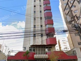 Apartamento de 323 m2 em leilão em Goiânia/GO