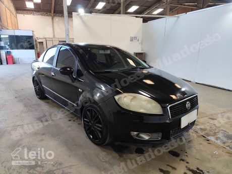 Fiat em leilao em São José dos Pinhais/PR