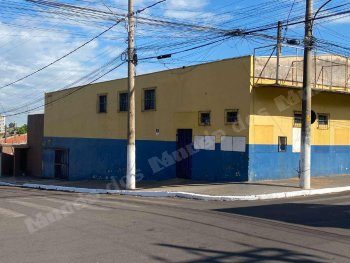 Imovel de 521 m2 em leilao em Ourinhos/SP