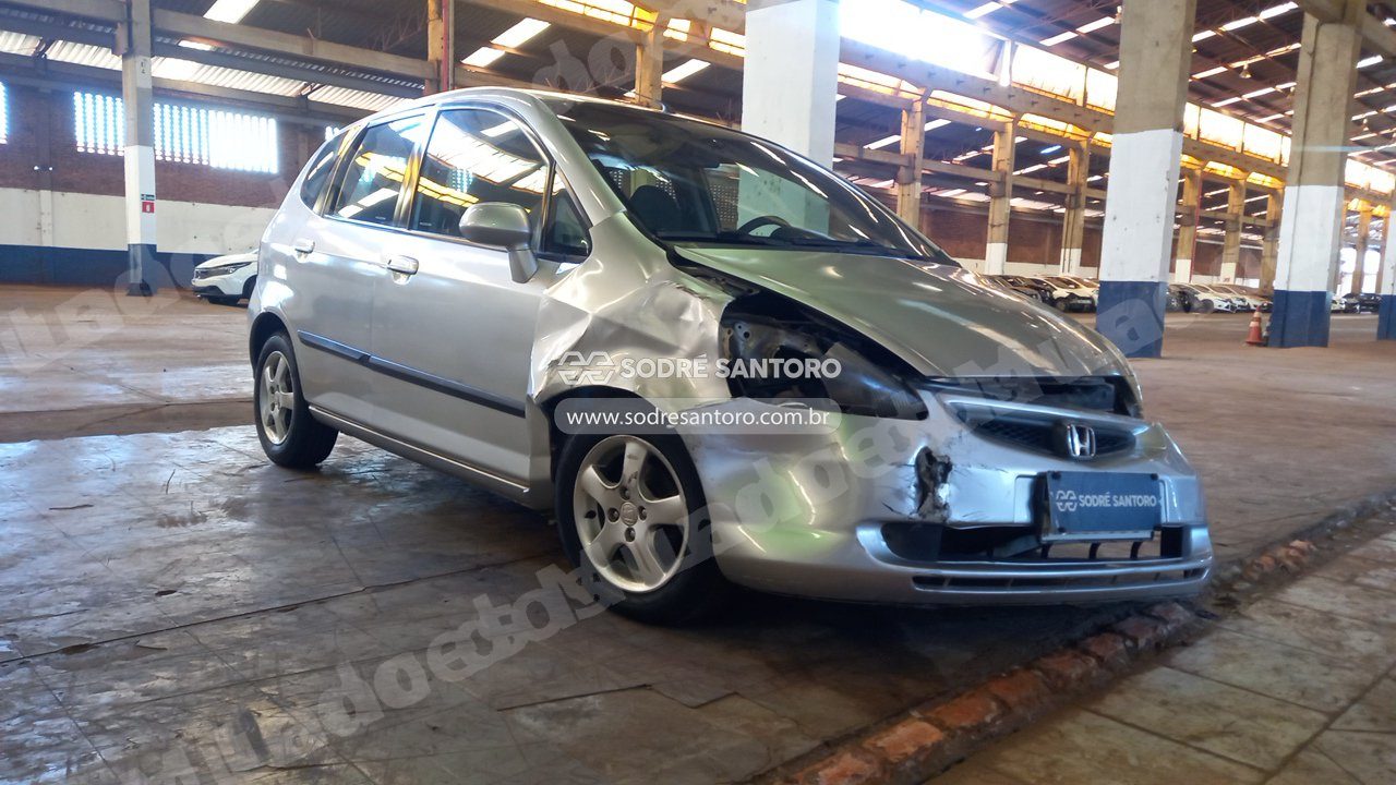 Honda Fit Lxl 2004 em leilao em Sertãozinho/SP