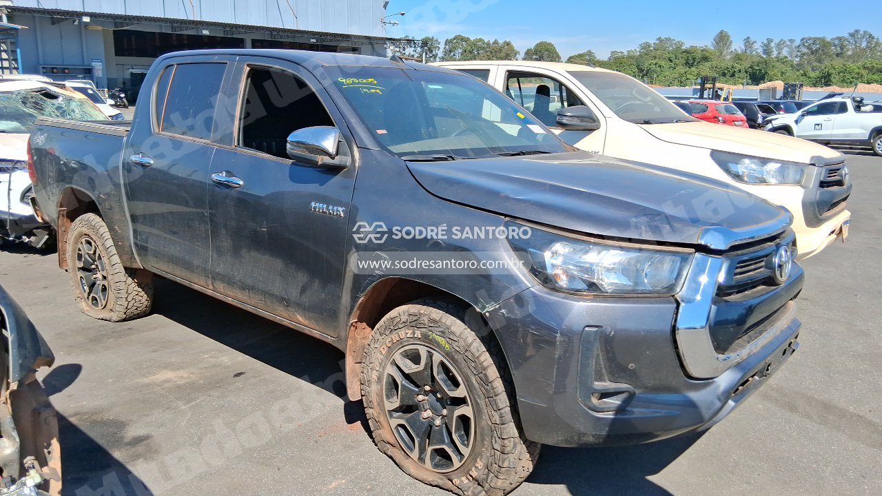 Toyota Hilux 2022 em leilao em Brasil