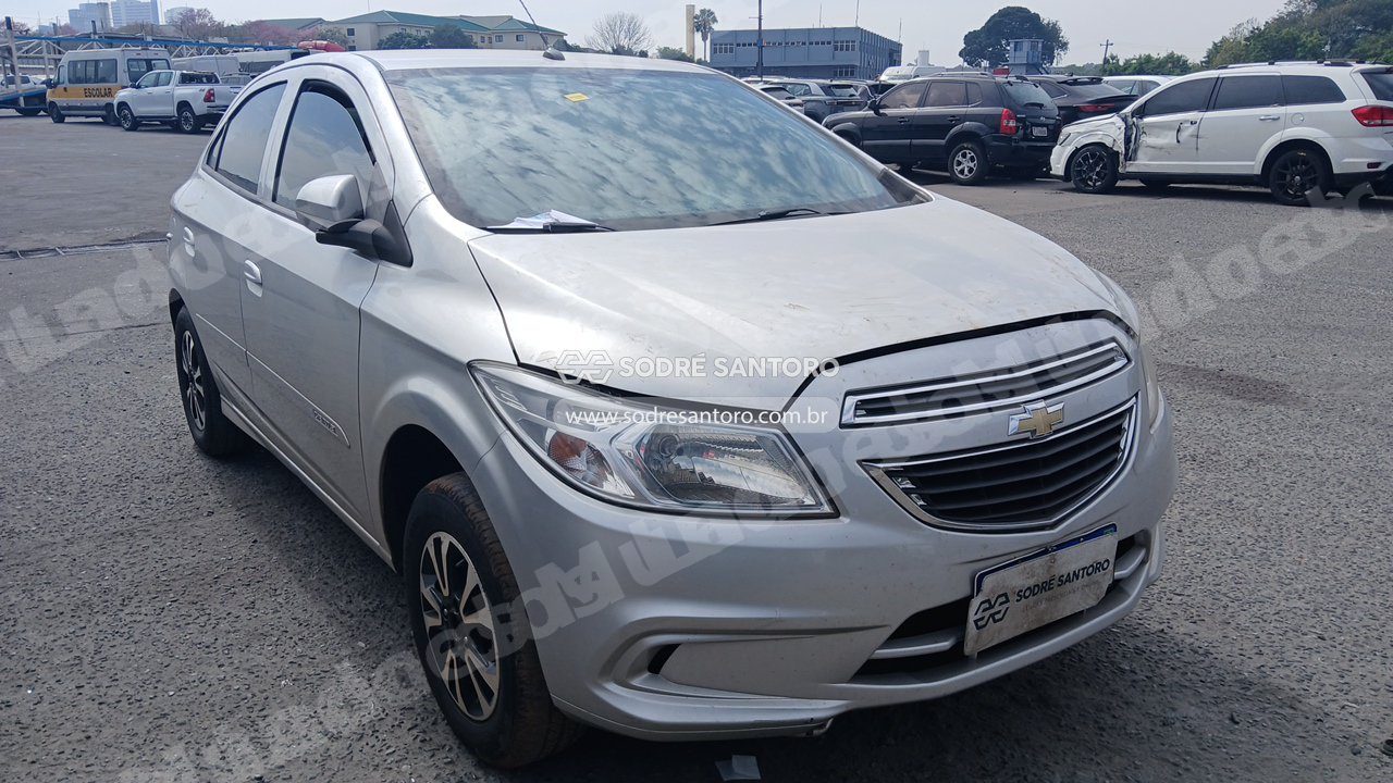Chevrolet Onix 1.0Mt Lt 2015 em leilao em Brasil