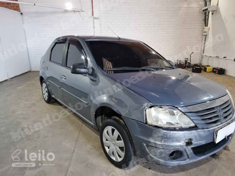 Renault Logan em leilão em São José dos Pinhais/PR