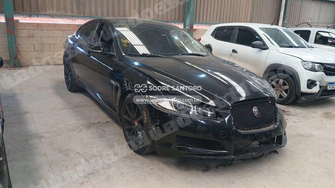 Jaguar em leilao em Limeira/SP