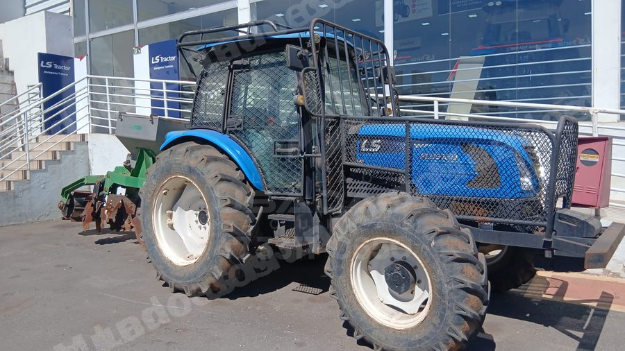 Máquina agrícola 2023 em leilão em Sete Lagoas/MG