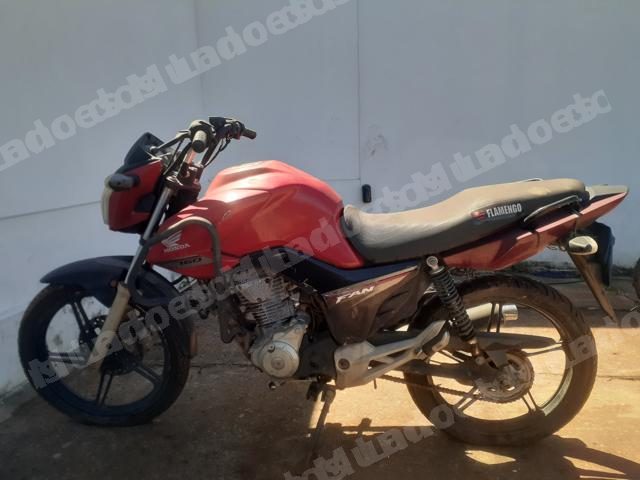 Honda 2015 em leilao em Brasil - Lote 2