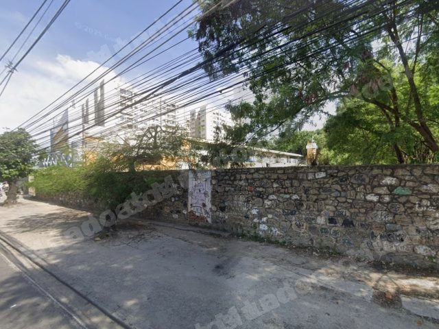 Terreno de 2600 m2 em leilão em Rio de Janeiro/RJ