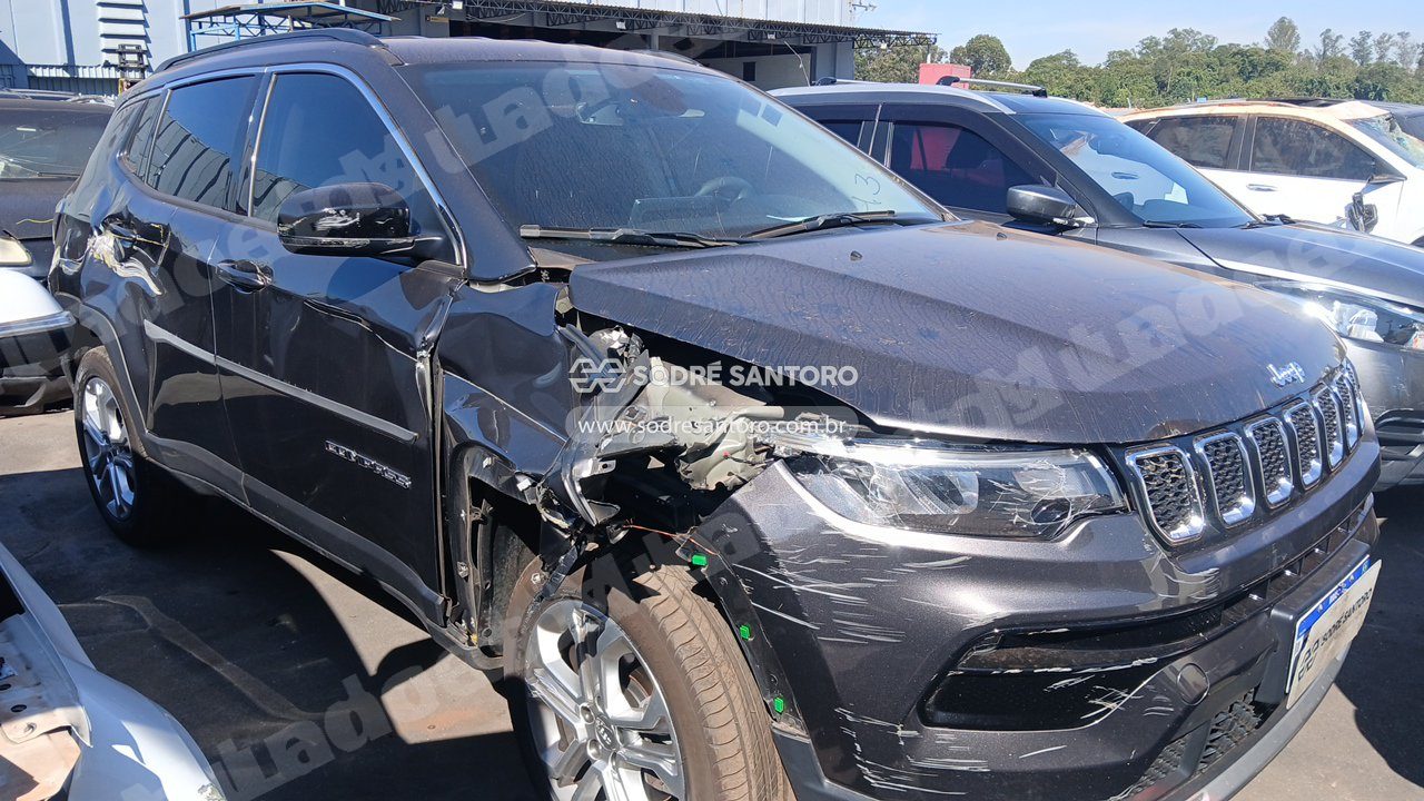 Jeep Compass Long Tf 2022 em leilao em Brasil
