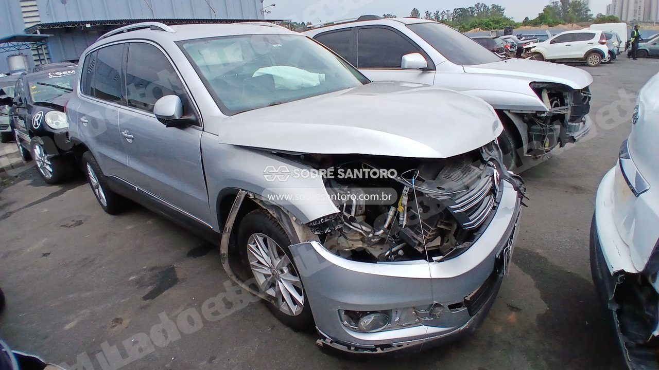 Volkswagen Tiguan 2.0 Tsi 2014 em leilão em Brasil