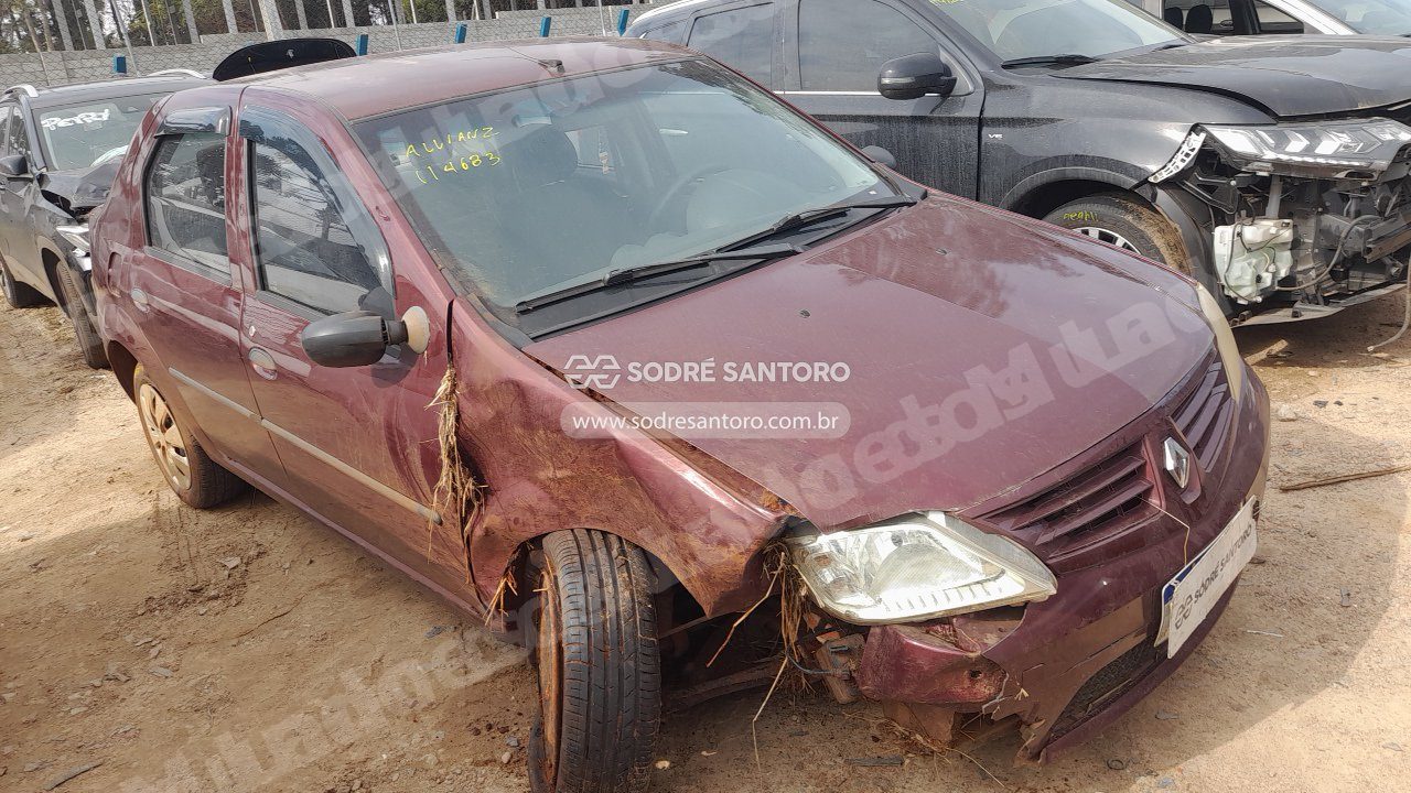 Renault em leilao em São José dos Pinhais/PR