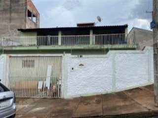 Casa de 119 m2 em leilão em Bauru/SP