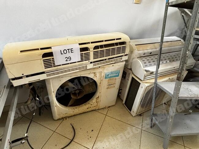 Lote em leilao em Brasil