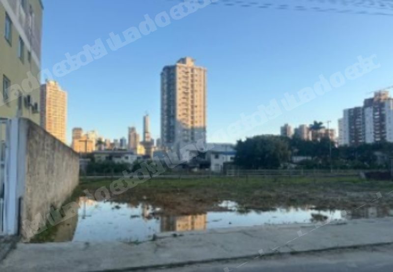 Terreno em leilao em Itapema/SC