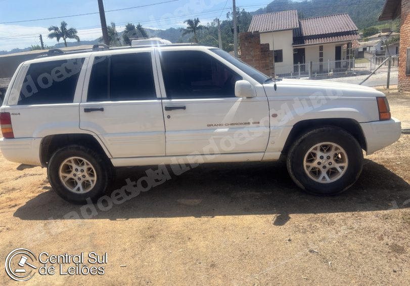Jeep em leilao em Orleans/SC