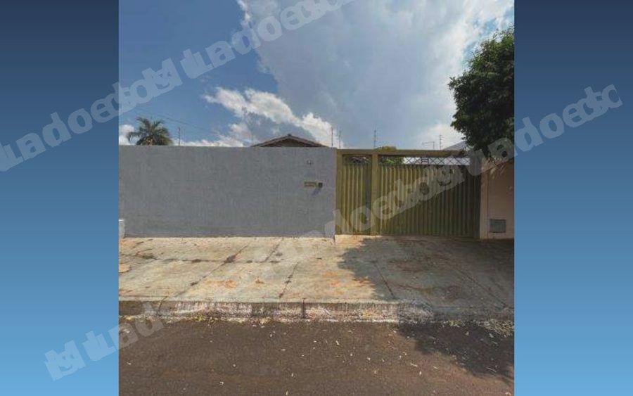 Casa de 275 m2 em leilão em Rio Verde/GO